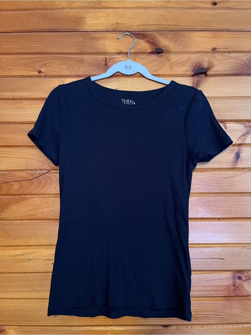 Time and Tru Navy Short Sleeve Crewneck Tee